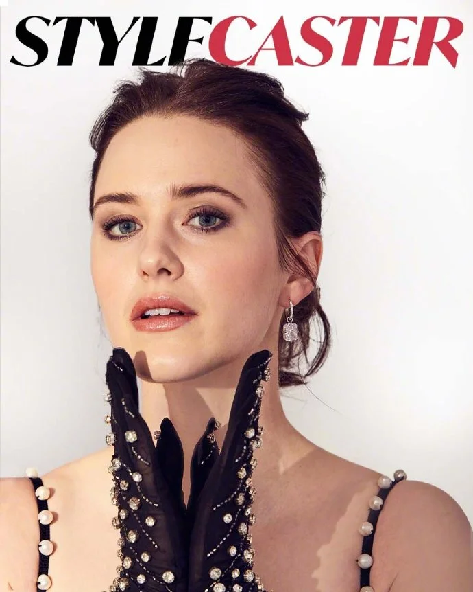 the-marvelous-mrs-maisel-season-4-rachel-brosnahan-stylecaster-photo-1