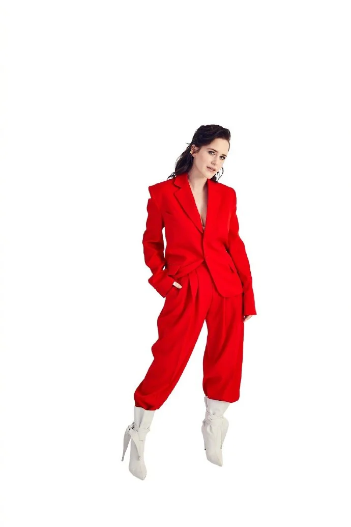 the-marvelous-mrs-maisel-season-4-rachel-brosnahan-stylecaster-photo-12