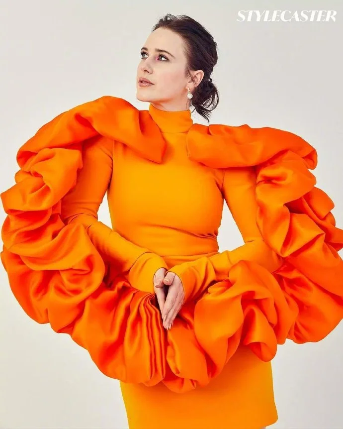 the-marvelous-mrs-maisel-season-4-rachel-brosnahan-stylecaster-photo-14