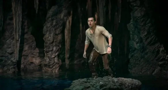 "Uncharted" announces new stills, Nathan Drake looks quite dignified
