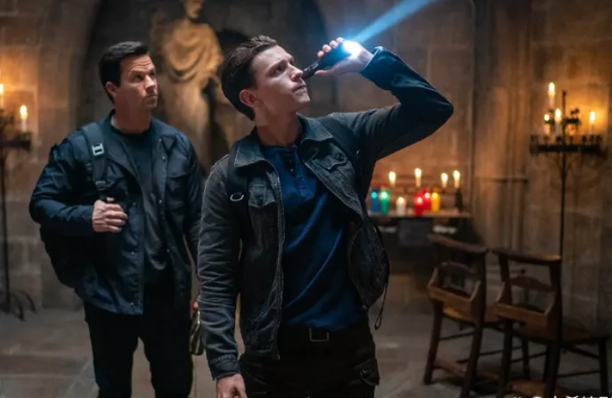 Why is Tom Holland's "Uncharted" criticized for being mediocre?