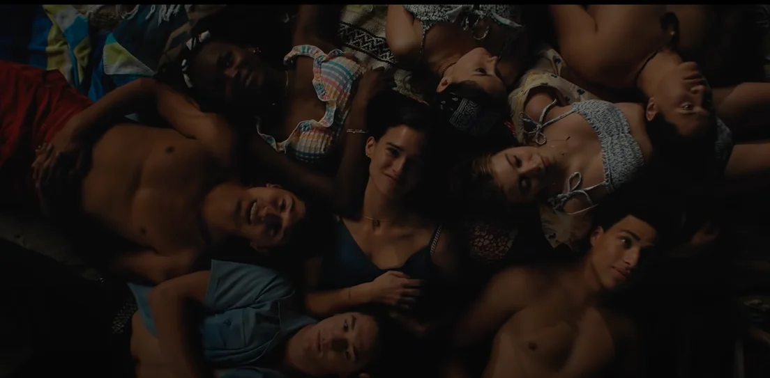 "Along for the Ride" releases Official Trailer, it will be released on April 22 this year