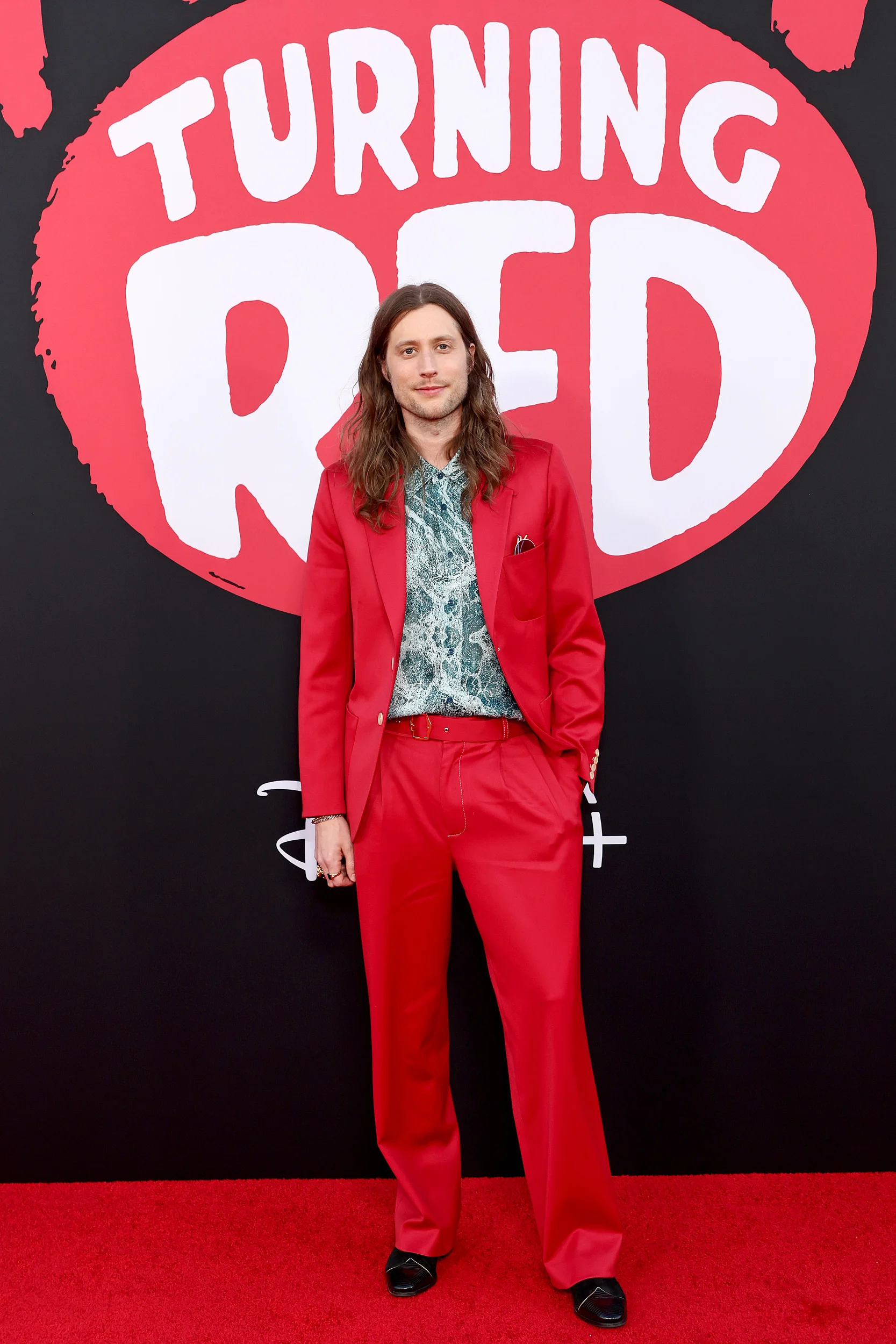 billie-eilish-at-pixars-turning-red-los-angeles-premiere-13