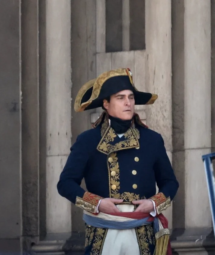 biopic-napoleon-starring-joaquin-phoenix-reveals-first-set-photos-5