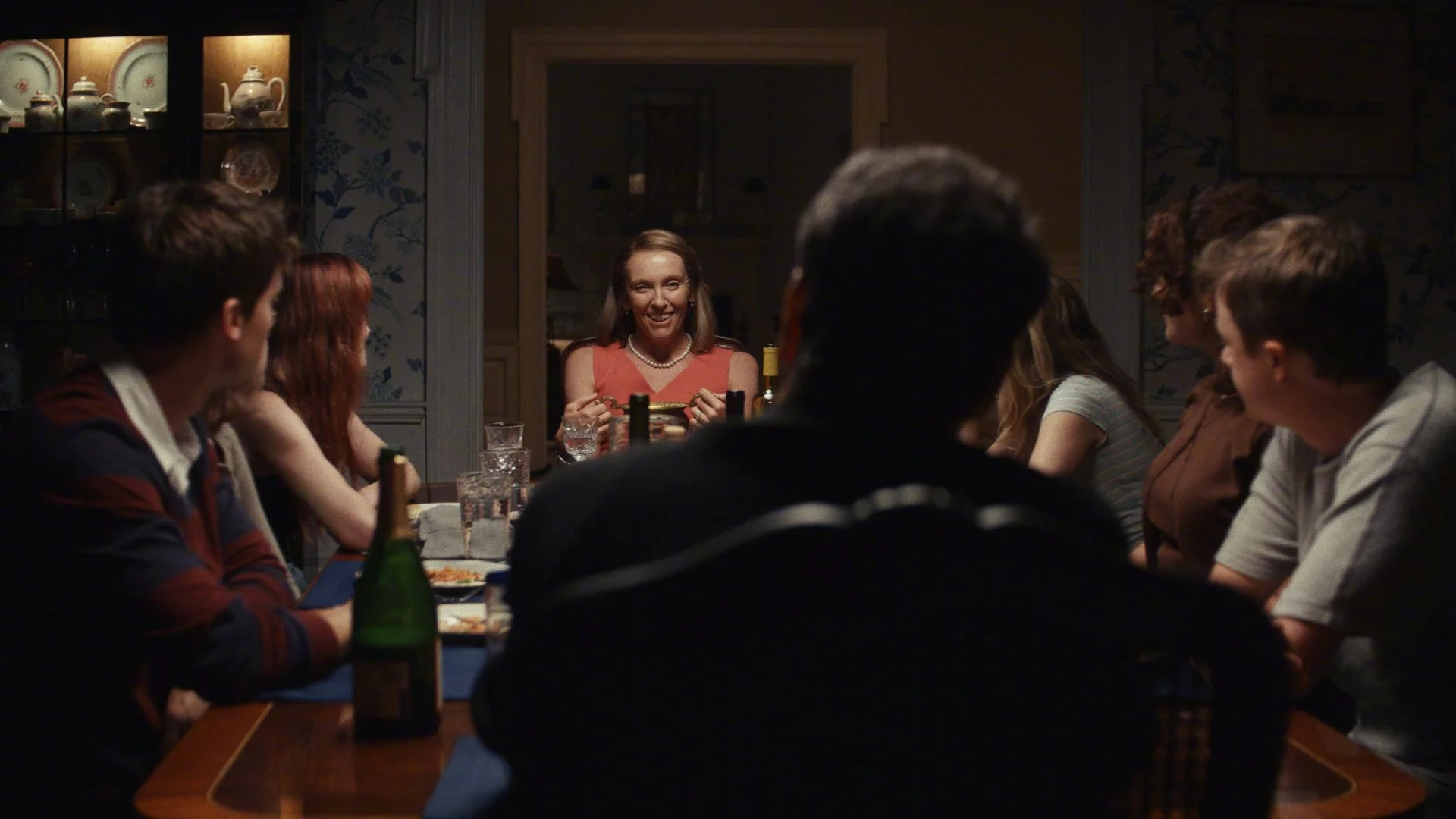 HBO Max limited series "The Staircase‎" starring Colin Firth and Toni Collette releases first stills