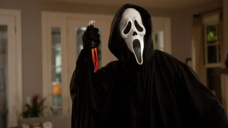 How to shoot the sequel to restart without overturning? "Scream 5" tribute, self-deprecating, anti-routine