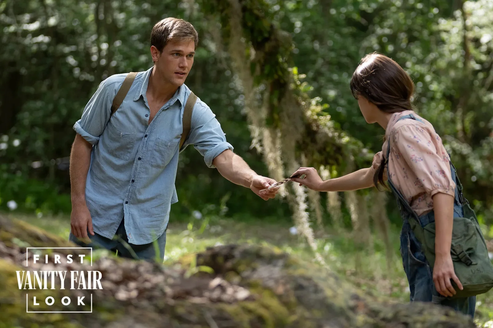 new-film-where-the-crawdads-sing-starring-daisy-edgar-jones-and-harris-dickinson-reveals-stills-via-vanity-fair-magazine-3