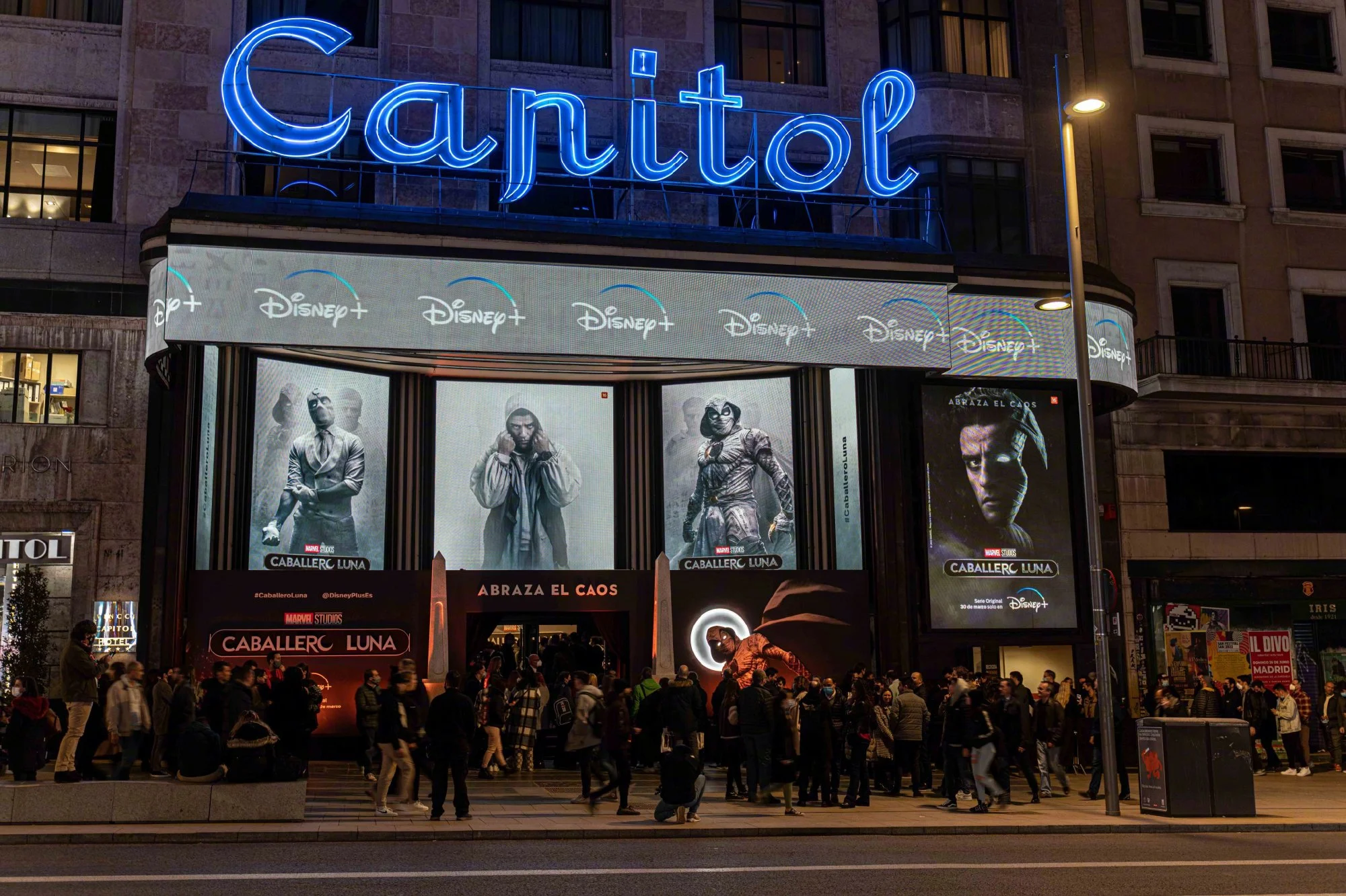 Oscar Isaac attends the premiere of "Moon Knight" in Madrid ​​​