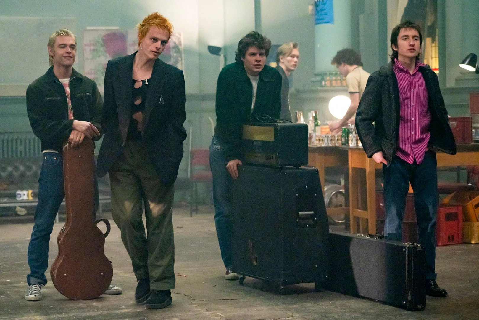 "Pistol": FX limited series spotlighting legendary punk rock band Sex Pistols release stills ,it will be available on Hulu on May 31