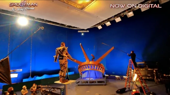 "Spider-Man: No Way Home" Releases New Behind-the-Scenes Features Revealing Spider-Man Action Choreography!