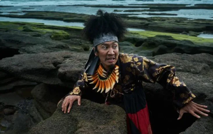 "The Pirates: Goblin Flag" Review: Star Actor Dresses Up Funny, Kwang-soo Lee Becomes Korean Captain Jack