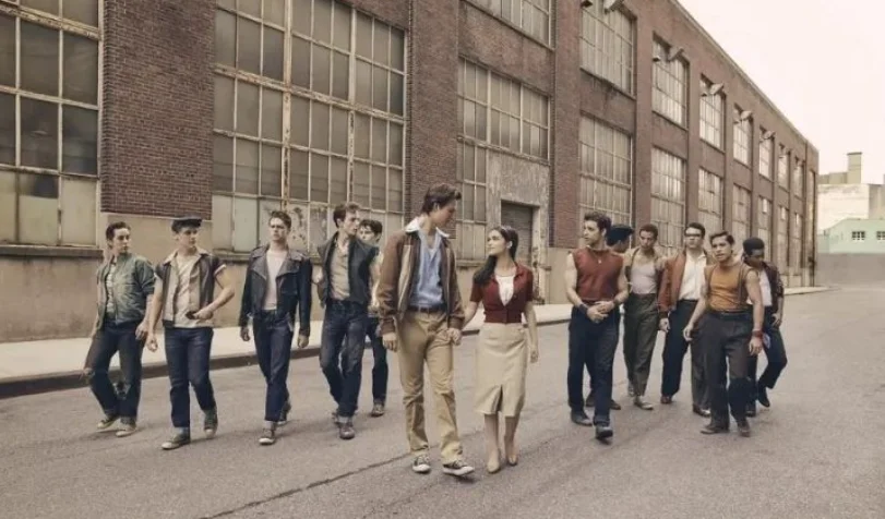 "West Side Story‎" recreates the song and dance with a rich singing play that turns a classic into a classic