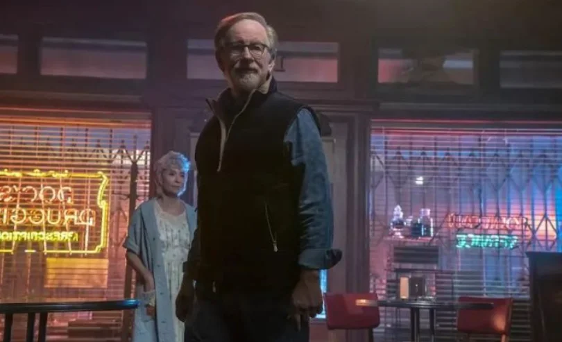 "West Side Story‎" recreates the song and dance with a rich singing play that turns a classic into a classic