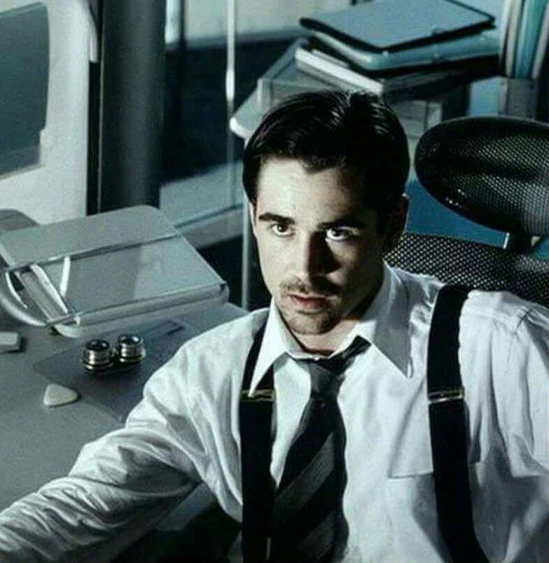 What does The Penguin from "The Batman" look like?