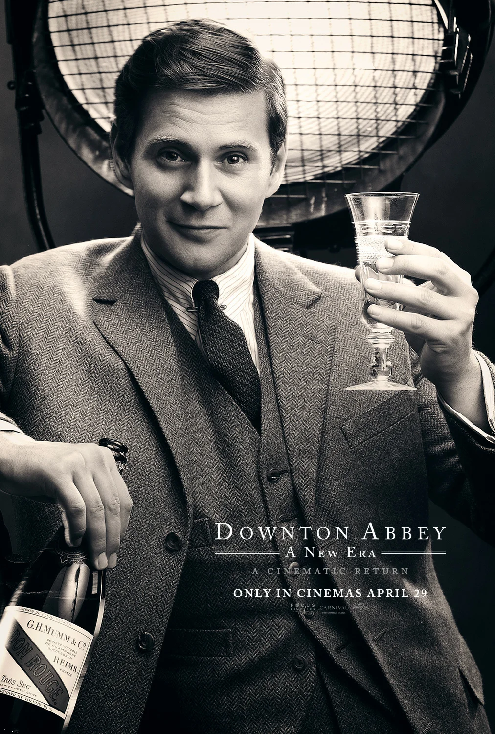 downton-abbey-a-new-era-released-character-posters-multiple-main-actors-appear-6
