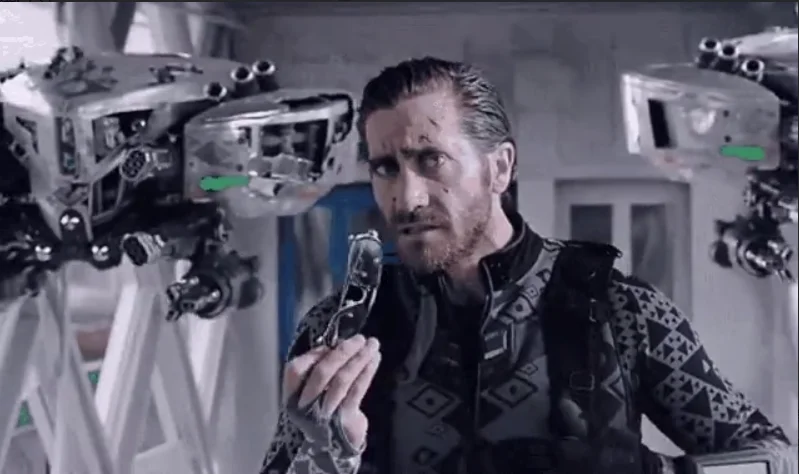 Jake Gyllenhaal's indissoluble bond with drones