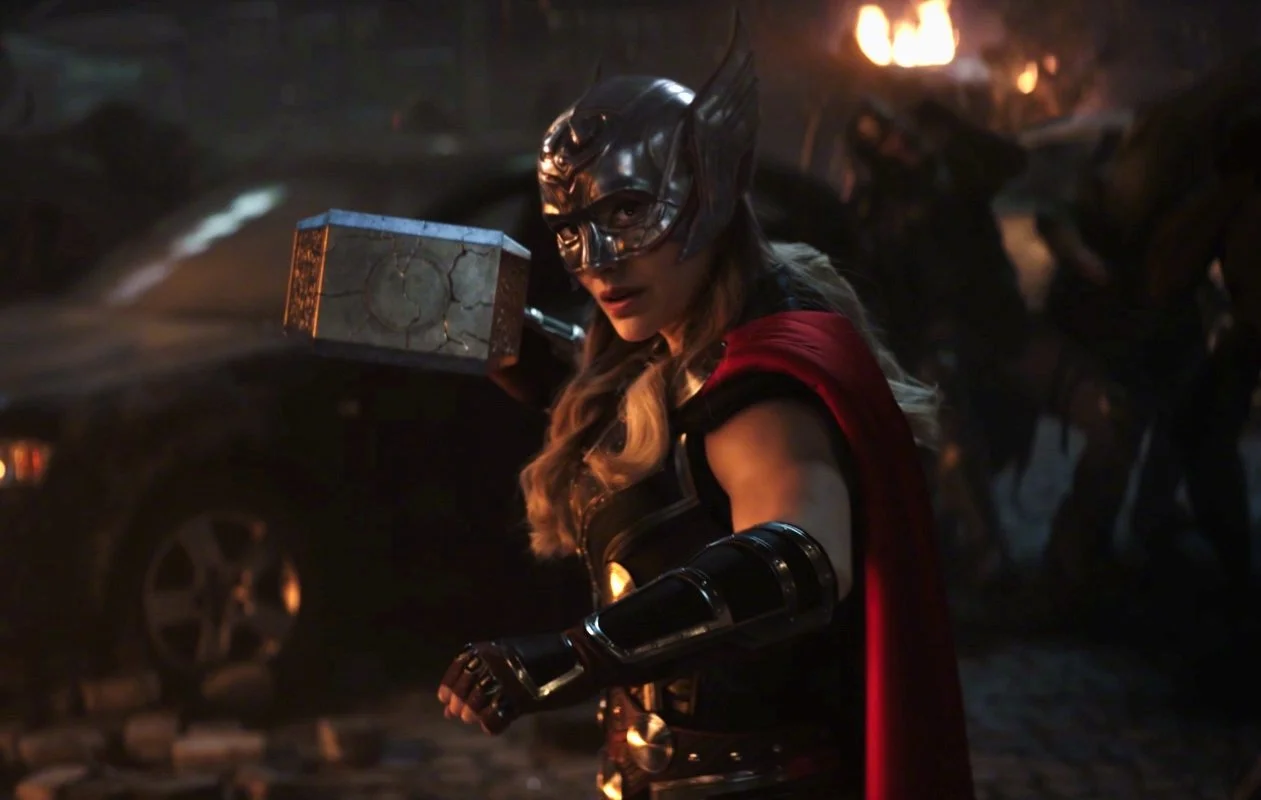 Jane Foster returns as the goddess of Thor in "Thor: Love and Thunder"