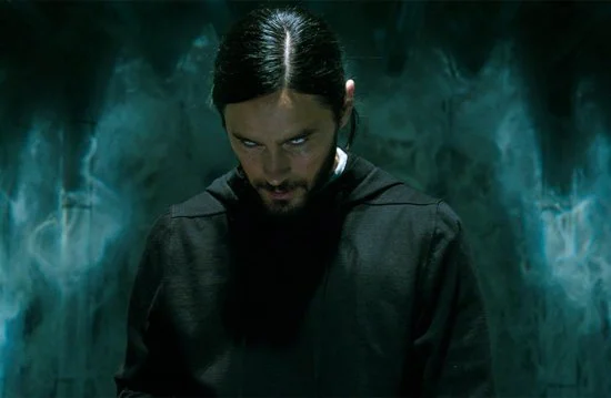 Jared Leto uses crutches and wheelchair on set of "Morbius‎" to get into character