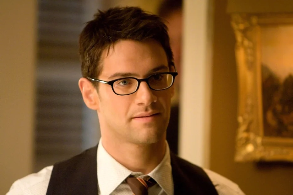 Justin Bartha reprises his role as computer expert Riley Poole on Disney+'s 'National Treasure' TV series