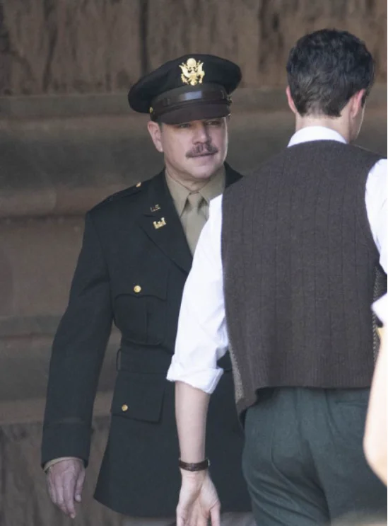 "Oppenheimer" reveals new set photos,General Leslie Groves, played by Matt Damon, appears in military uniform