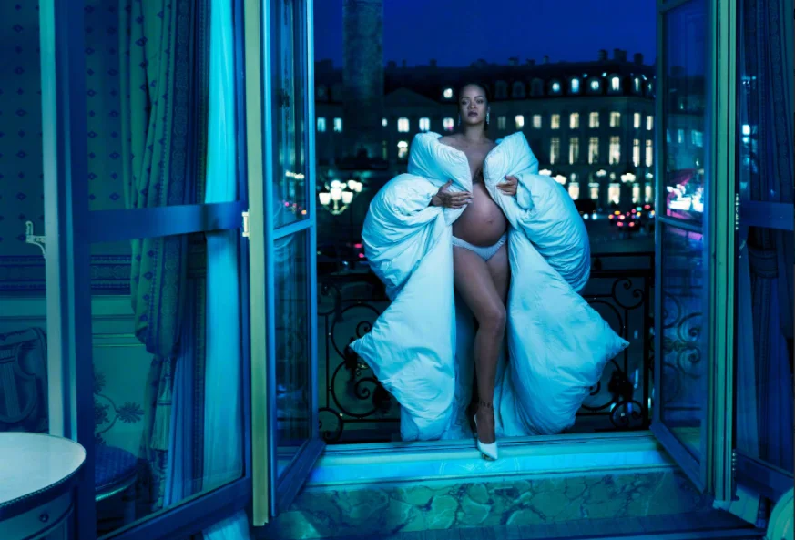 Rihanna, photo for the May issue of "Vogue"