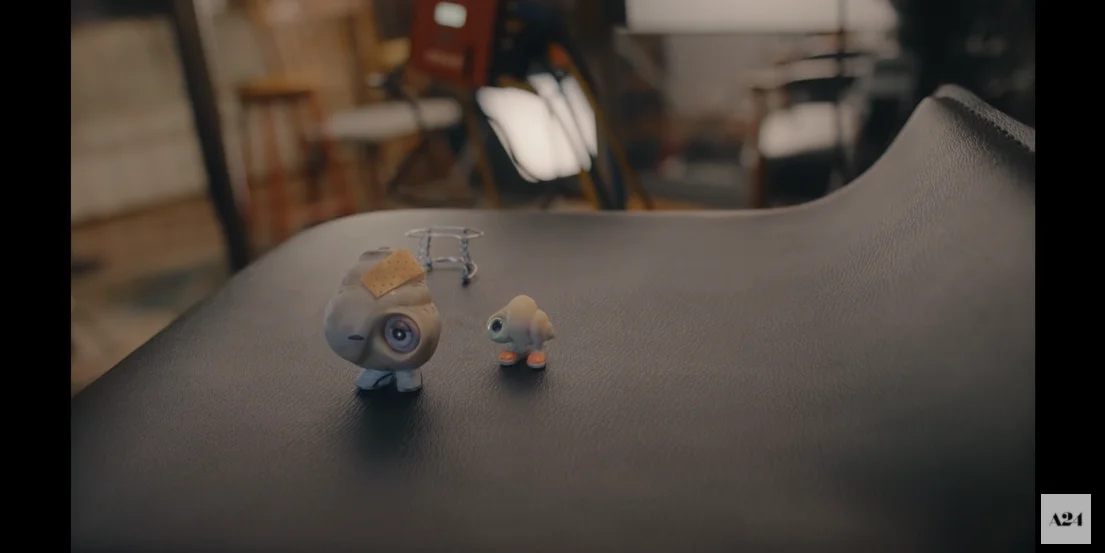 stop-motion-comedy-animation-marcel-the-shell-with-shoes-on-releases-official-trailer-it-will-be-released-on-june-24-5