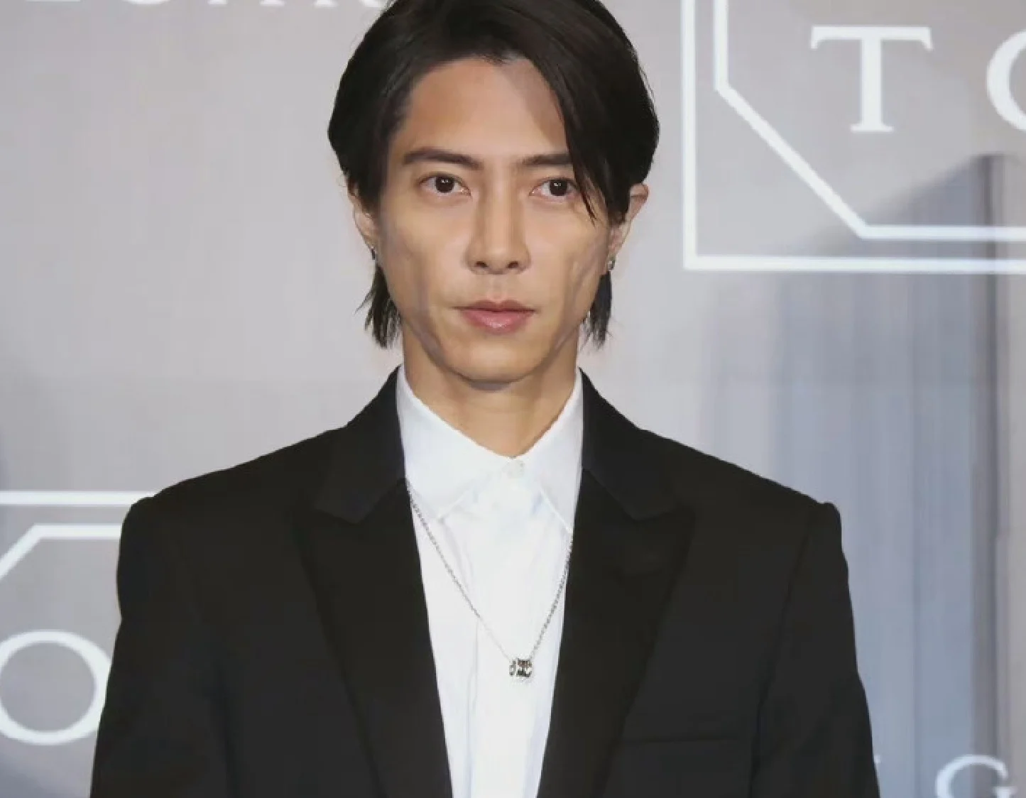 Tomohisa Yamashita has lost a lot of weight!