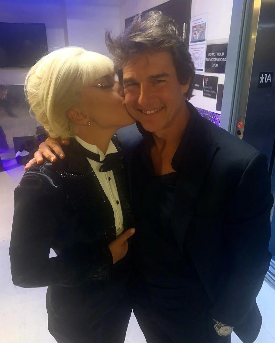 Lady Gaga shares photo with Tom Cruise, kisses each other on the cheek
