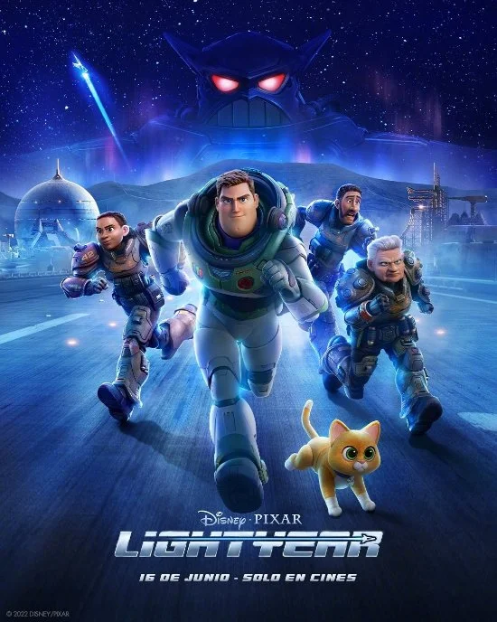 "Lightyear" French version poster released, adventure with cats