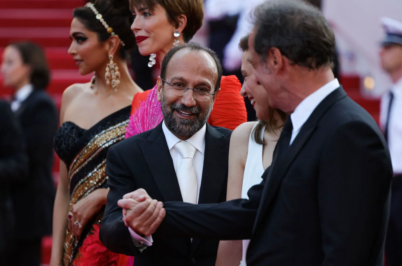 the-opening-of-the-75th-cannes-international-film-festival-four-highlights-spark-carnival-5
