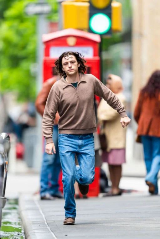 Tom Holland continues to make new drama "The Crowded Room" ​​​