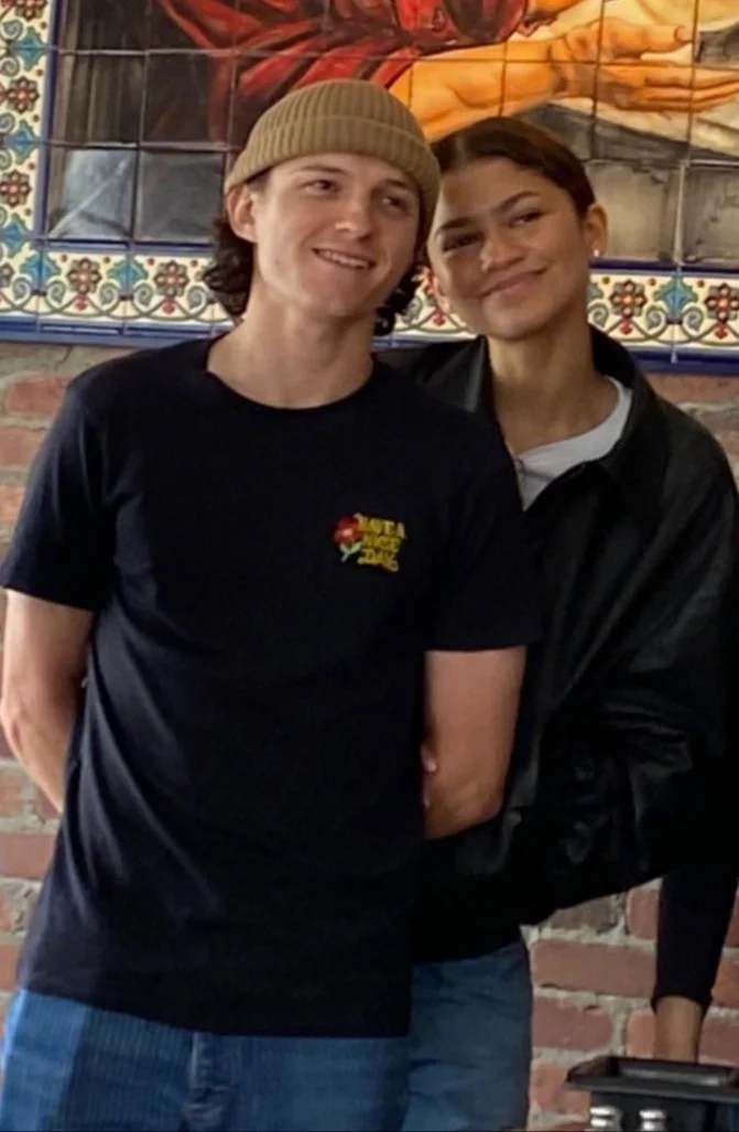 Tom Holland from New York to Boston for the weekend with Zendaya