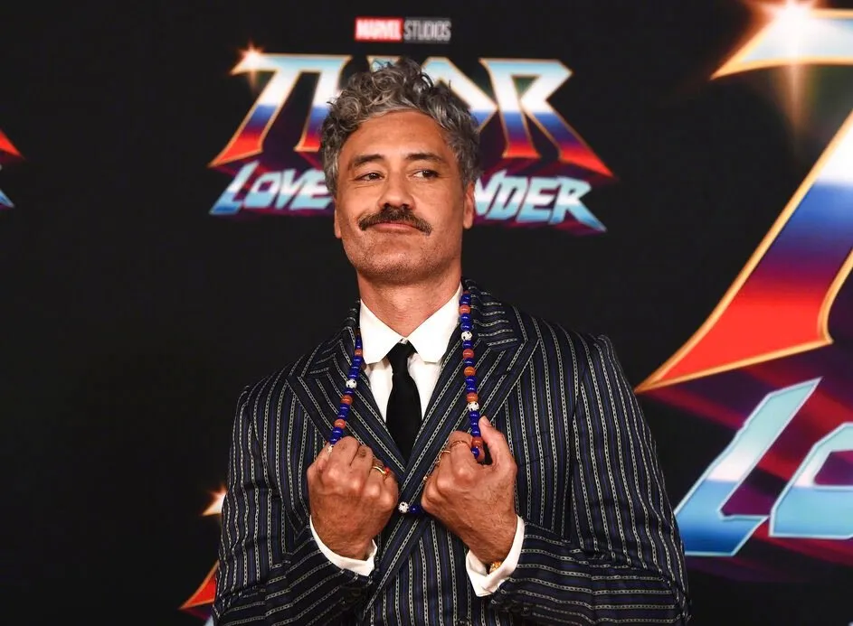 taika-waititi-attends-thor-love-and-thunder-world-premiere-6