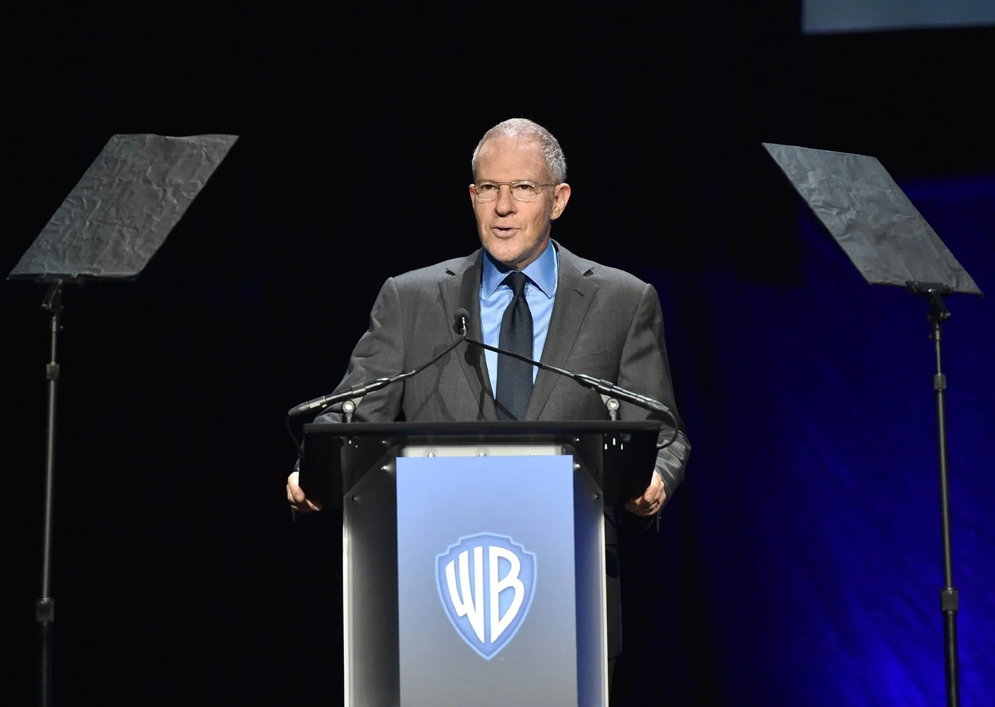 Warner Bros. Discovery's executives make a major adjustment, or set up DC Studios