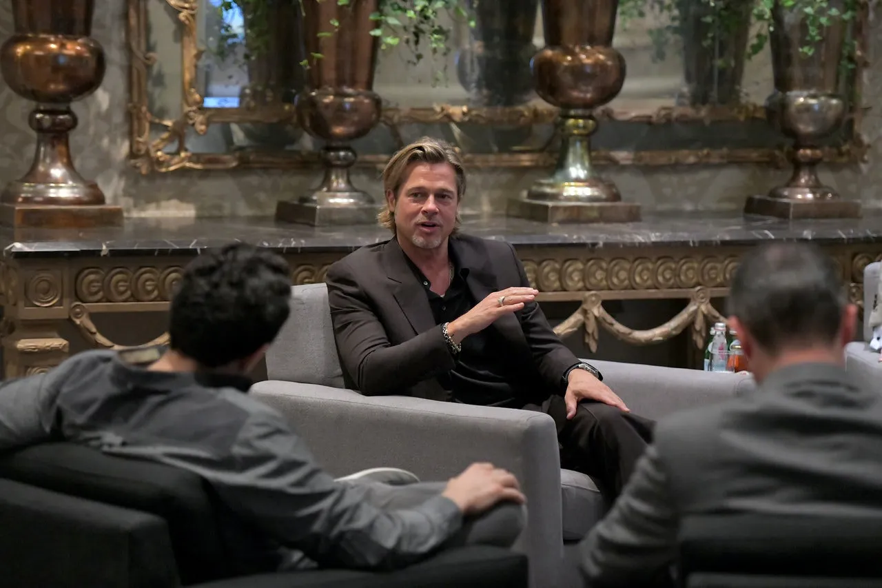 Brad Pitt says he suffers from "Faceblindness" so he doesn't like going out | FMV6