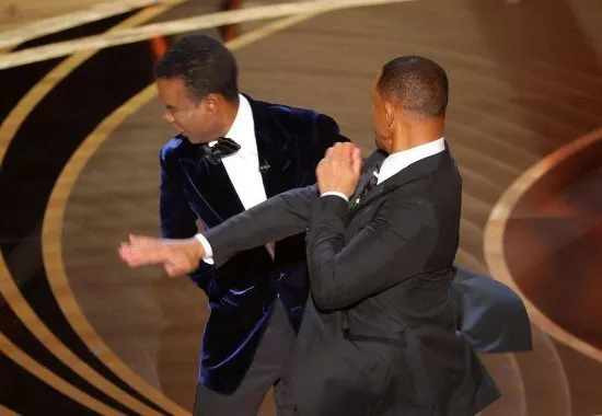 Chris Rock talks about being slapped by Will Smith after 4 months: I'm not a victim | FMV6