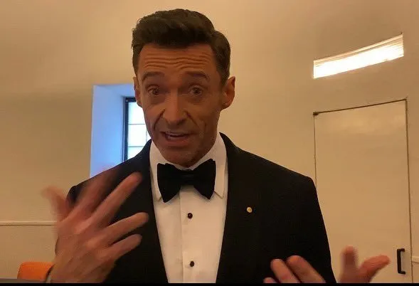 Hugh Jackman shares scattered photos of life | FMV6