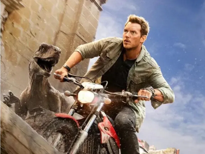 'Jurassic World: Dominion' Review: A Lengthy and Runaway Reunion | FMV6