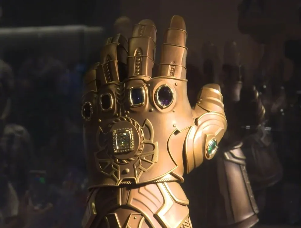 Marvel's Infinity Gauntlet at 2022 SDCC is worth $25 million | FMV6