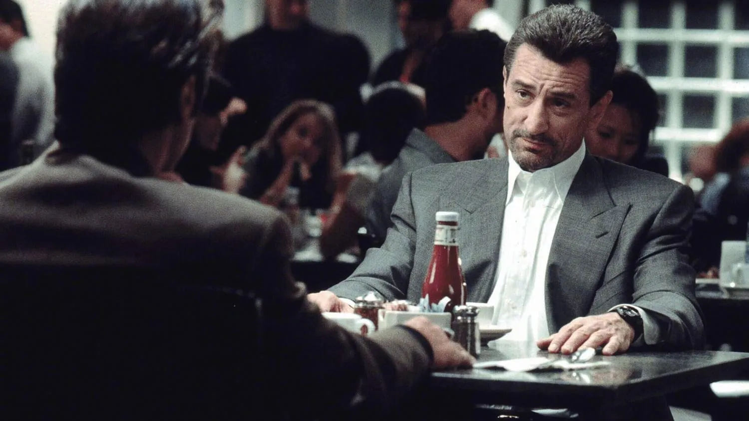 Michael Mann said he was eager to make a sequel to 'Heat' | FMV6