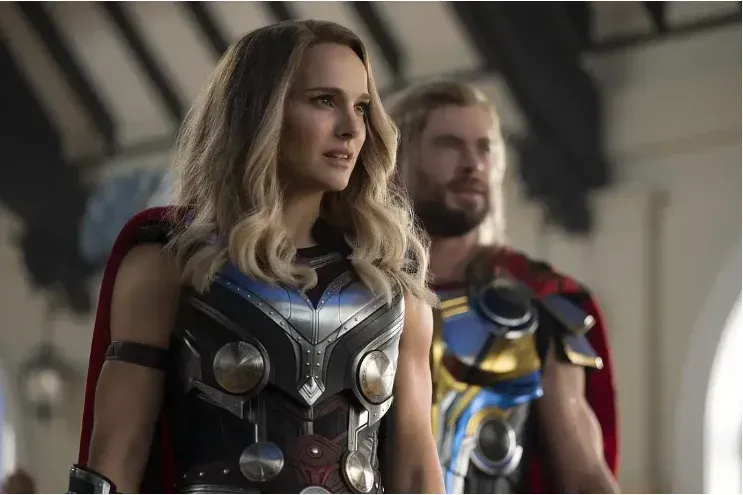 Northern America box office: 'Thor: Love and Thunder‎' premiere drives Northern America movie market record | FMV6