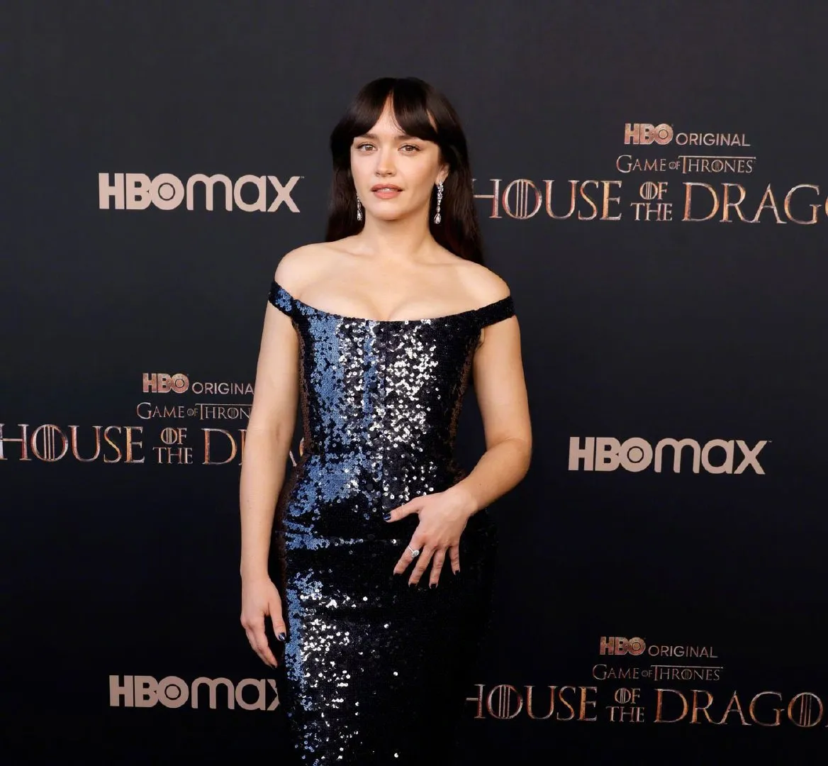 Olivia Cooke attends 'House of the Dragon' premiere | FMV6