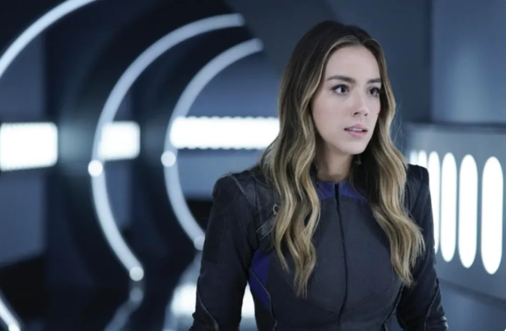 "Quake" actor Chloe Bennet may actually be making a return to the Marvel Universe this time around! | FMV6