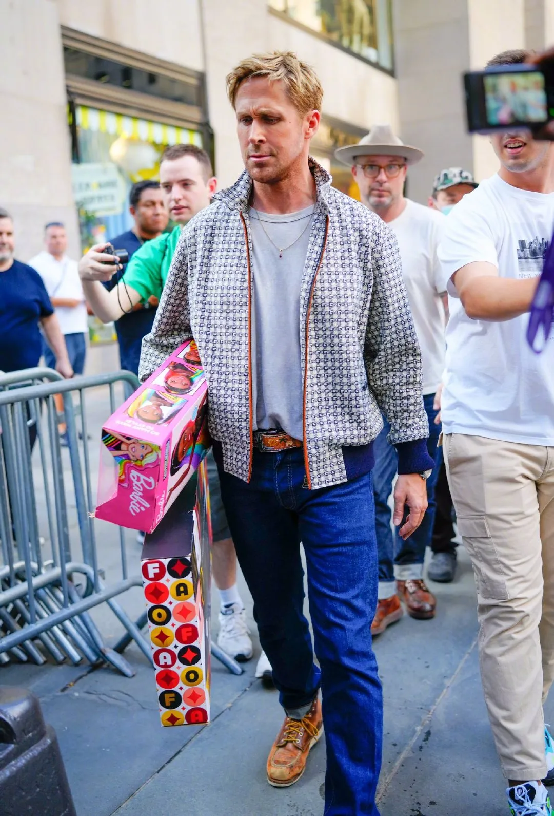 Ryan Gosling buys Barbie dolls | FMV6