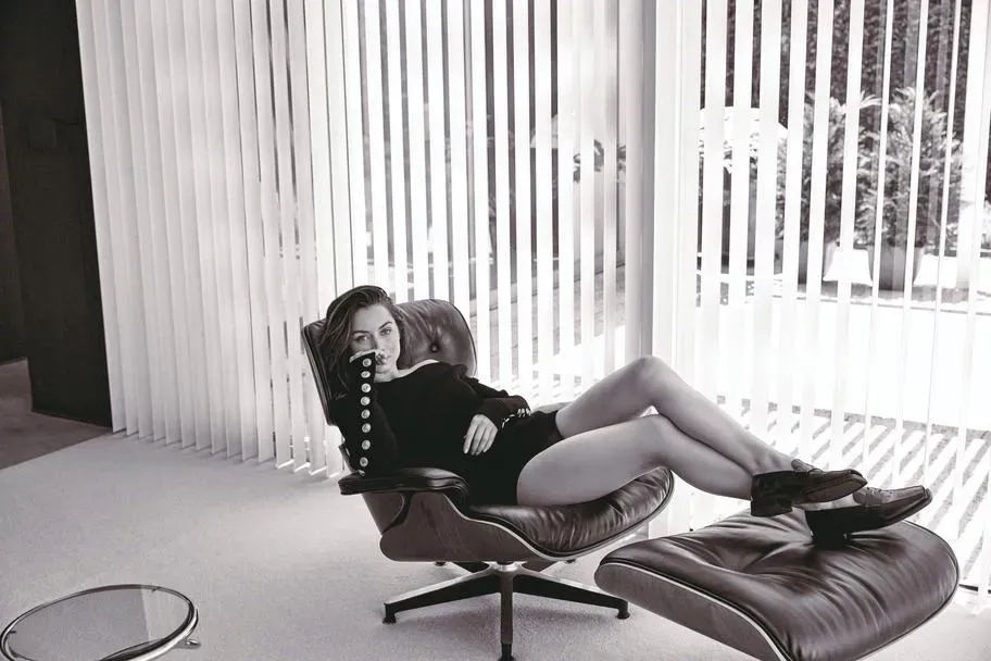 Ana de Armas, 'Madame Figaro' magazine new issue photo | FMV6