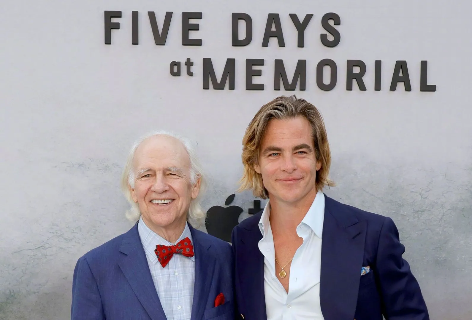 Chris Pine and Robert Pine at the premiere of 'Five Days at Memorial‎' | FMV6