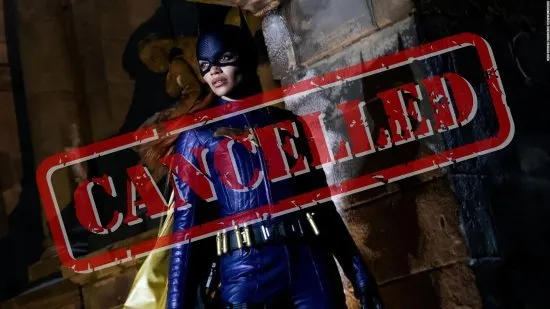 Director Kevin Smith in solidarity with 'Batgirl': Cancellation was a bad decision | FMV6