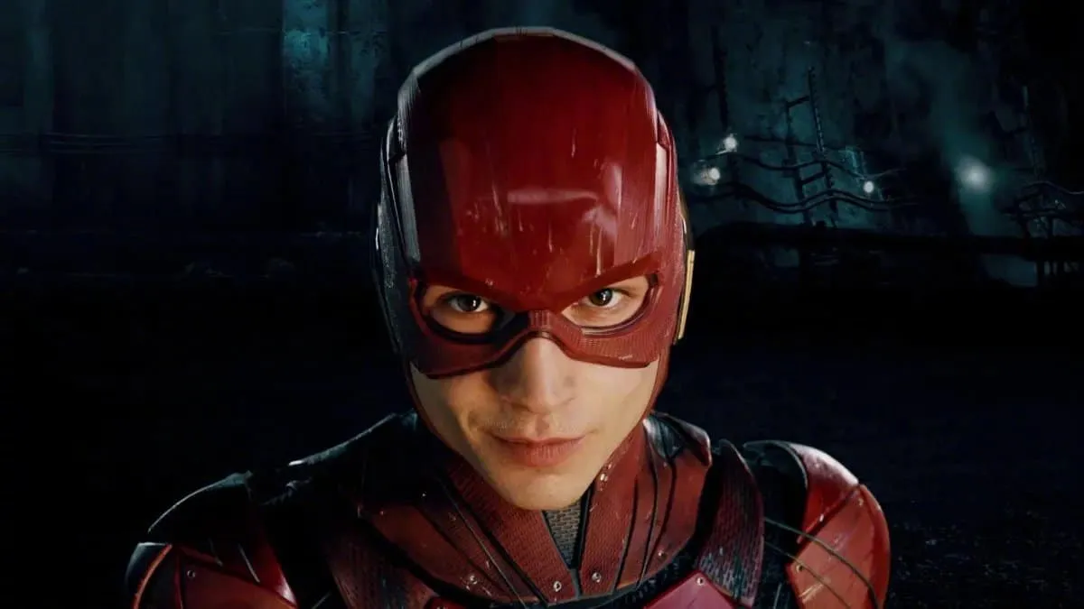 Ezra Miller apologises to Warners and expresses commitment to 'The Flash' | FMV6