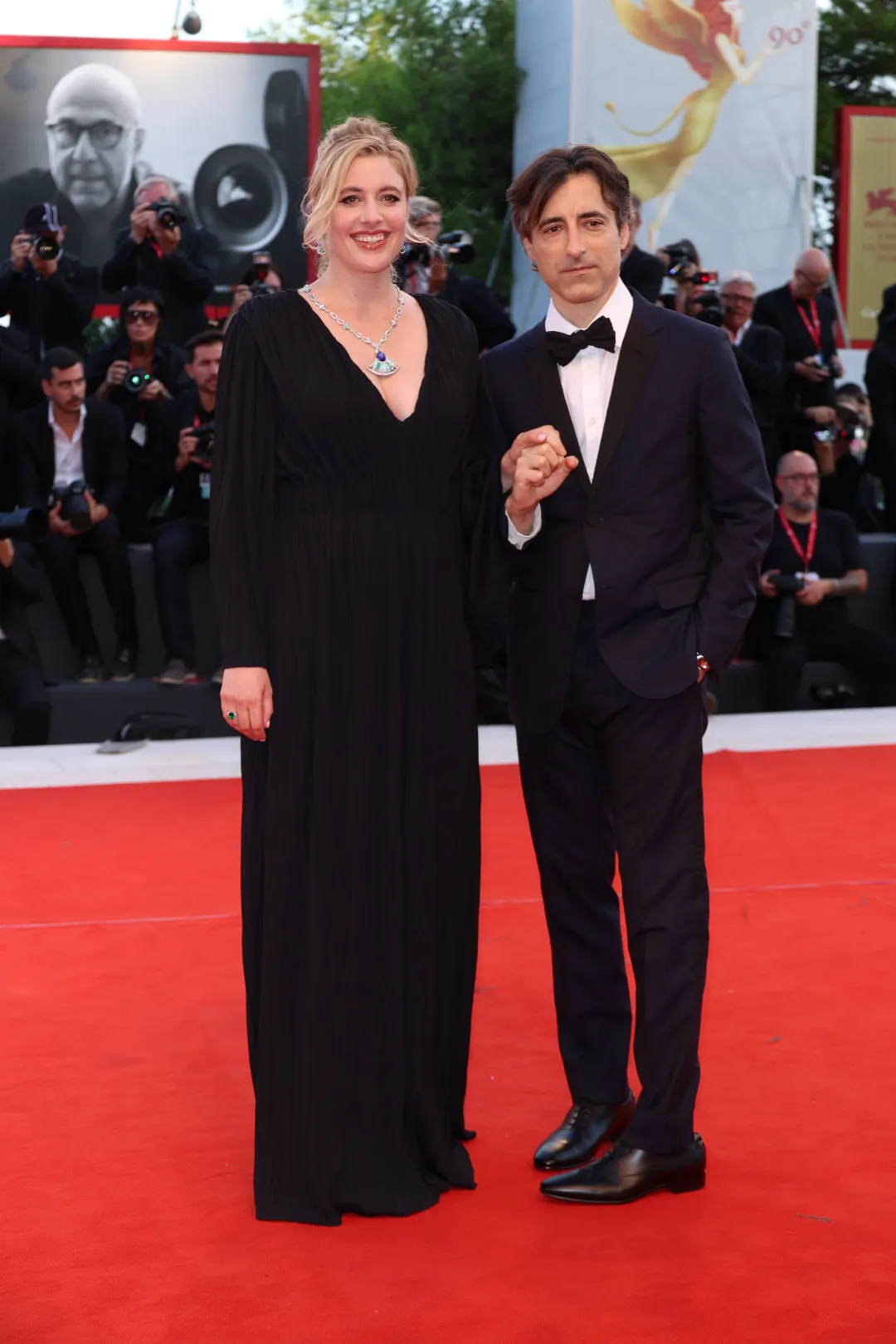 greta-gerwig-and-noah-baumbach-at-the-opening-red-carpet-of-the-79th-venice-international-film-festival-1