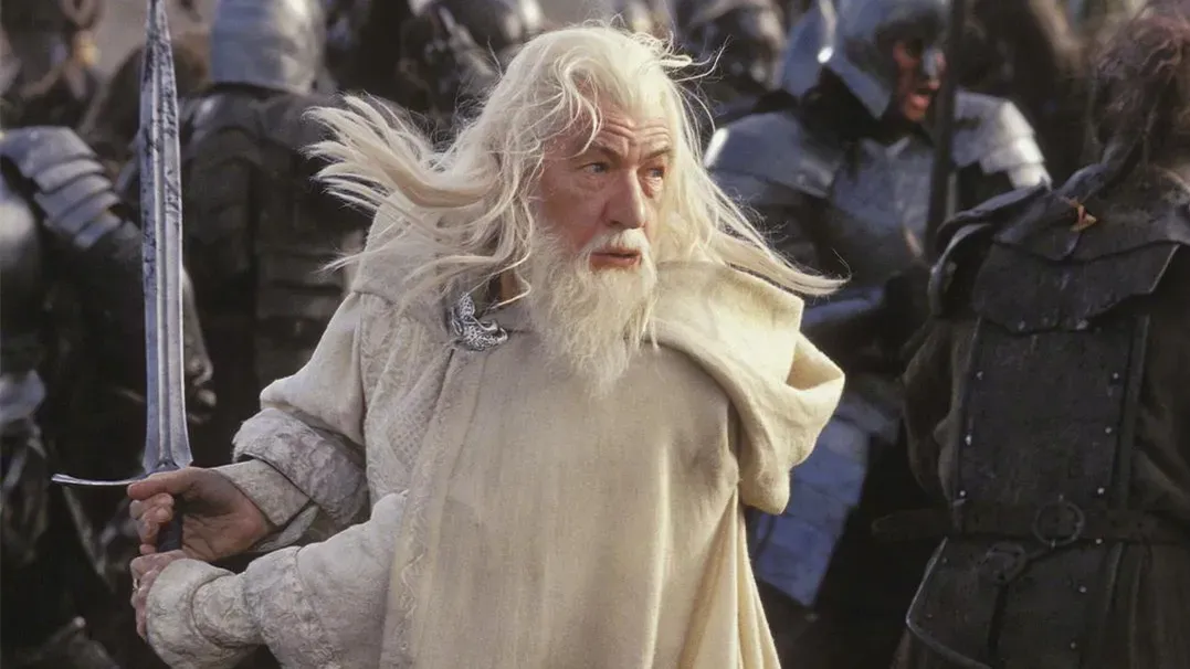 Ian McKellen wants to play Gandalf again | FMV6